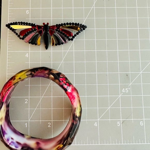 Vintage Butterfly Brooch and Rose Floral Bangle Bracelet - Picture 7 of 8